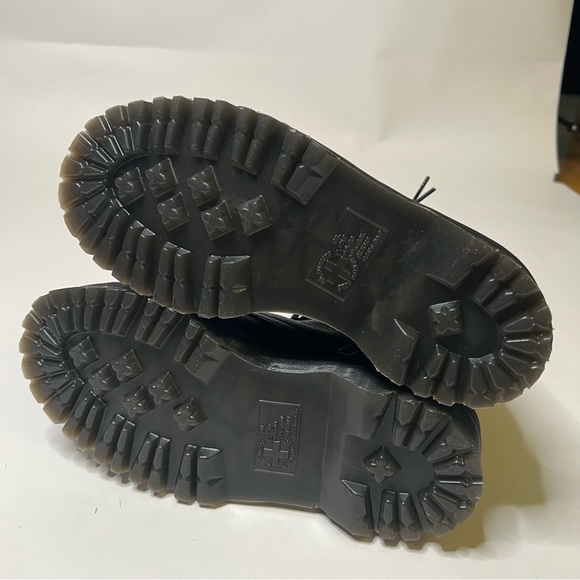 Doc Marten "Jaden" Pisa Leather Boot (7) - New - Picture 7 of 10